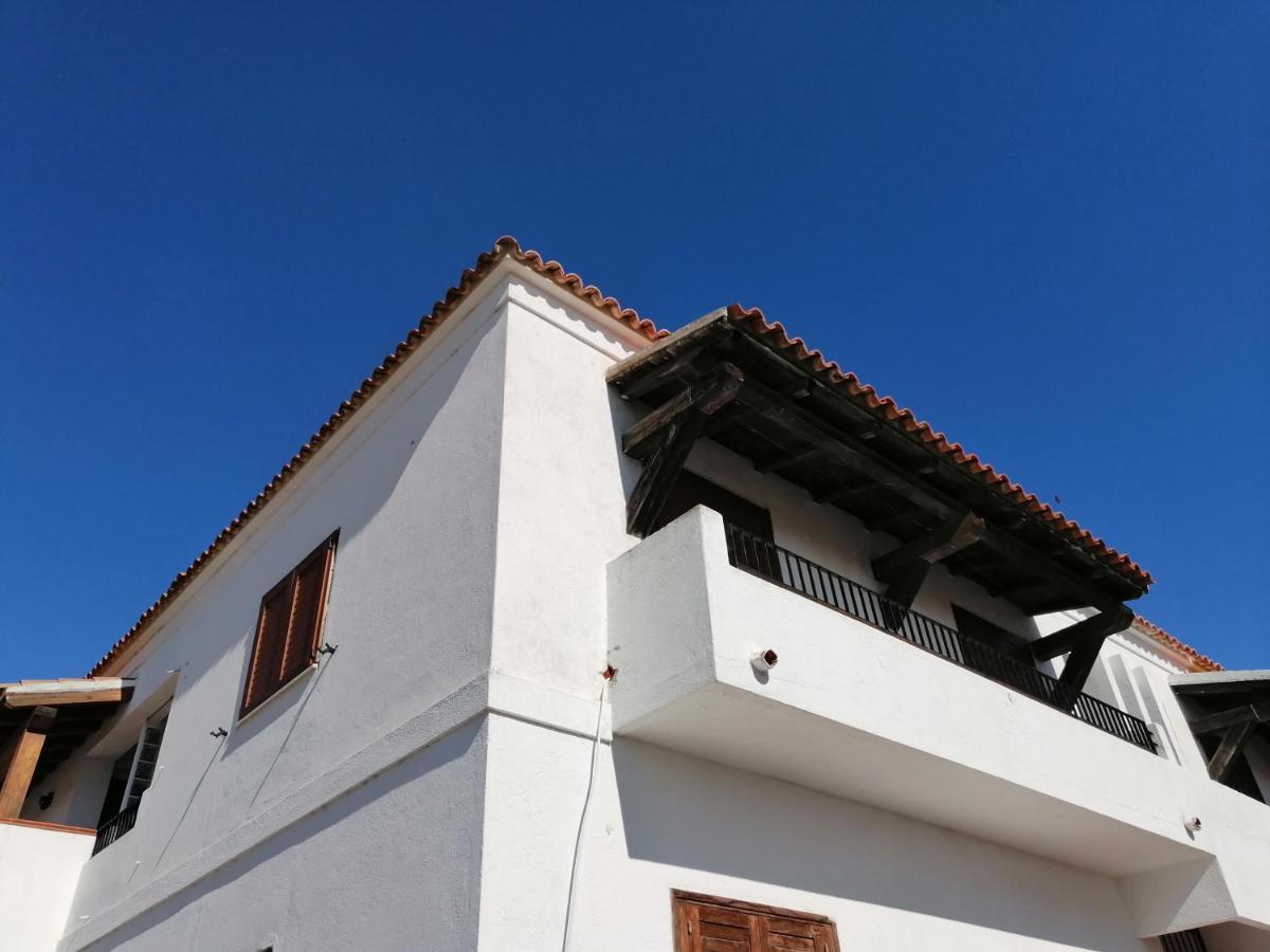 Aria Di Vacanza - Molara Loiri Porto San Paolo Exterior photo